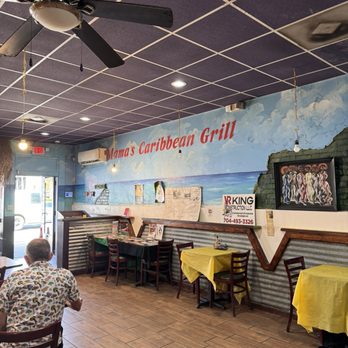 Mama's Caribbean Grill - Location - Caribbean Near Me - Charlotte, North Carolina