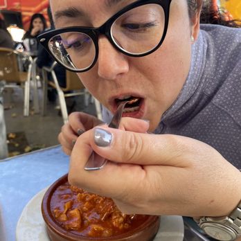 El Brillante - Pao eating tripe. (She's going to kill me for this pic) - Spanish Near Me - Madrid, M