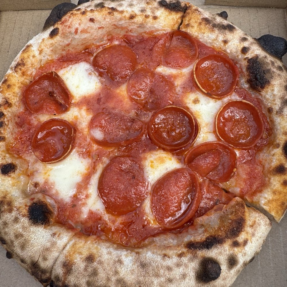 Fatto A Mano - Pepperoni Playboy - Pizza Near Me Fatto A Mano - Pepperoni Playboy - Pizza Near Me