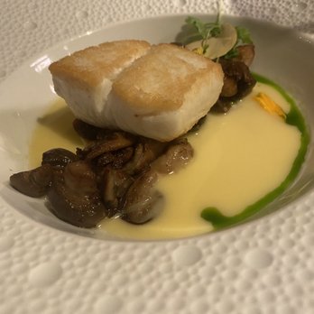 Charleston - Halibut - New American Near Me - Baltimore, Maryland