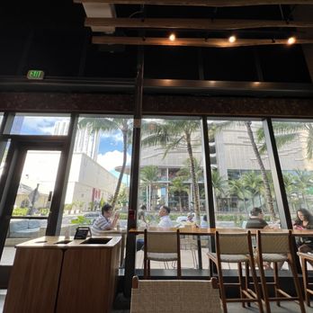 Island Brew Coffeehouse - Watch outside seat from inside - Coffee & Tea Near Me - Honolulu, Hawaii Island Brew Coffeehouse - Watch outside seat from inside - Coffee & Tea Near Me - Honolulu, Hawaii
