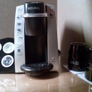 Metropolitan Hotel Vancouver - Coffee machine - Hotels Near Me - Vancouver, British Columbia Metropolitan Hotel Vancouver - Coffee machine - Hotels Near Me - Vancouver, British Columbia