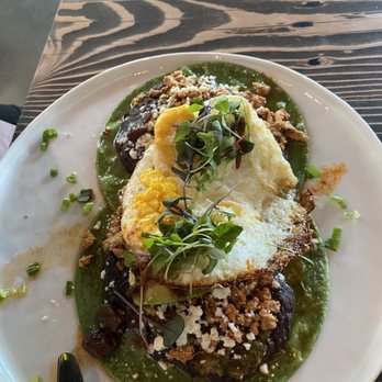 Chula Artisan Eatery - Huevos Rancheros - Breakfast & Brunch Near Me - La Quinta, California