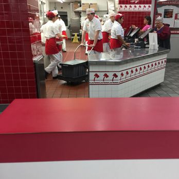 In-N-Out Burger - Busy bees! - Fast Food Near Me - Phoenix, Arizona In-N-Out Burger - Busy bees! - Fast Food Near Me - Phoenix, Arizona