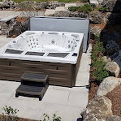 Spa Palace - Spa Palace Pueblo carries Sundance spas hot tubs.