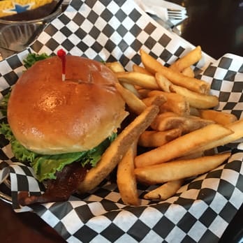 The Three Lions Pub - British Near Me - Redmond, Washington The Three Lions Pub - British Near Me - Redmond, Washington