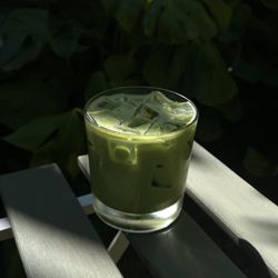 Eden Plant - Enjoy our freshly made premium matcha in our outdoor garden