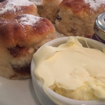 Richoux - Eat scone with clotted cream. It's so nice!! - British Near Me - London, XGL Richoux - Eat scone with clotted cream. It's so nice!! - British Near Me - London, XGL