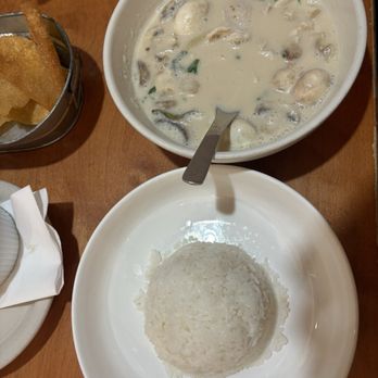 Madam Mam's- North Anderson LN - Coconut soup - Thai Near Me - Austin, Texas Madam Mam's- North Anderson LN - Coconut soup - Thai Near Me - Austin, Texas