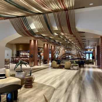 Kimpton Miralina - The lobby is gorgeous! - Hotels Near Me - Scottsdale, Arizona