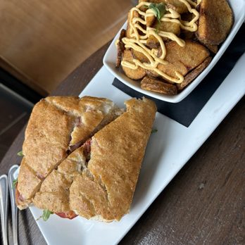 Eatery A - Italian Club** - Mediterranean Near Me - Des Moines, Iowa