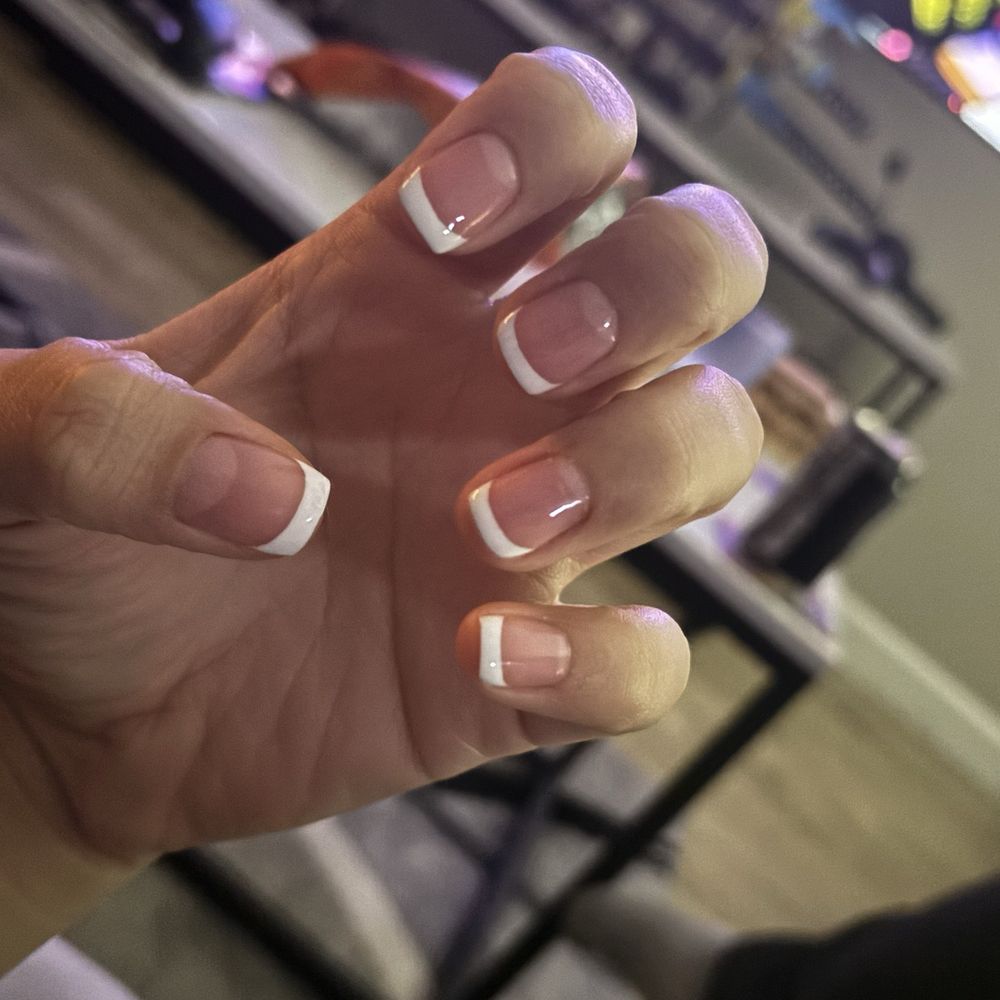French nail tip manicure French nail tip manicure