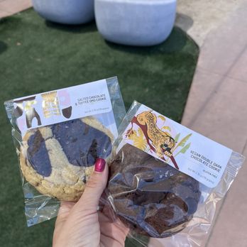Surf Me A Taco - Woman owned- Sugar Kiln Salted chocolate toffee Double dark chocolate - Food Trucks Near Me Surf Me A Taco - Woman owned- Sugar Kiln Salted chocolate toffee Double dark chocolate - Food Trucks Near Me