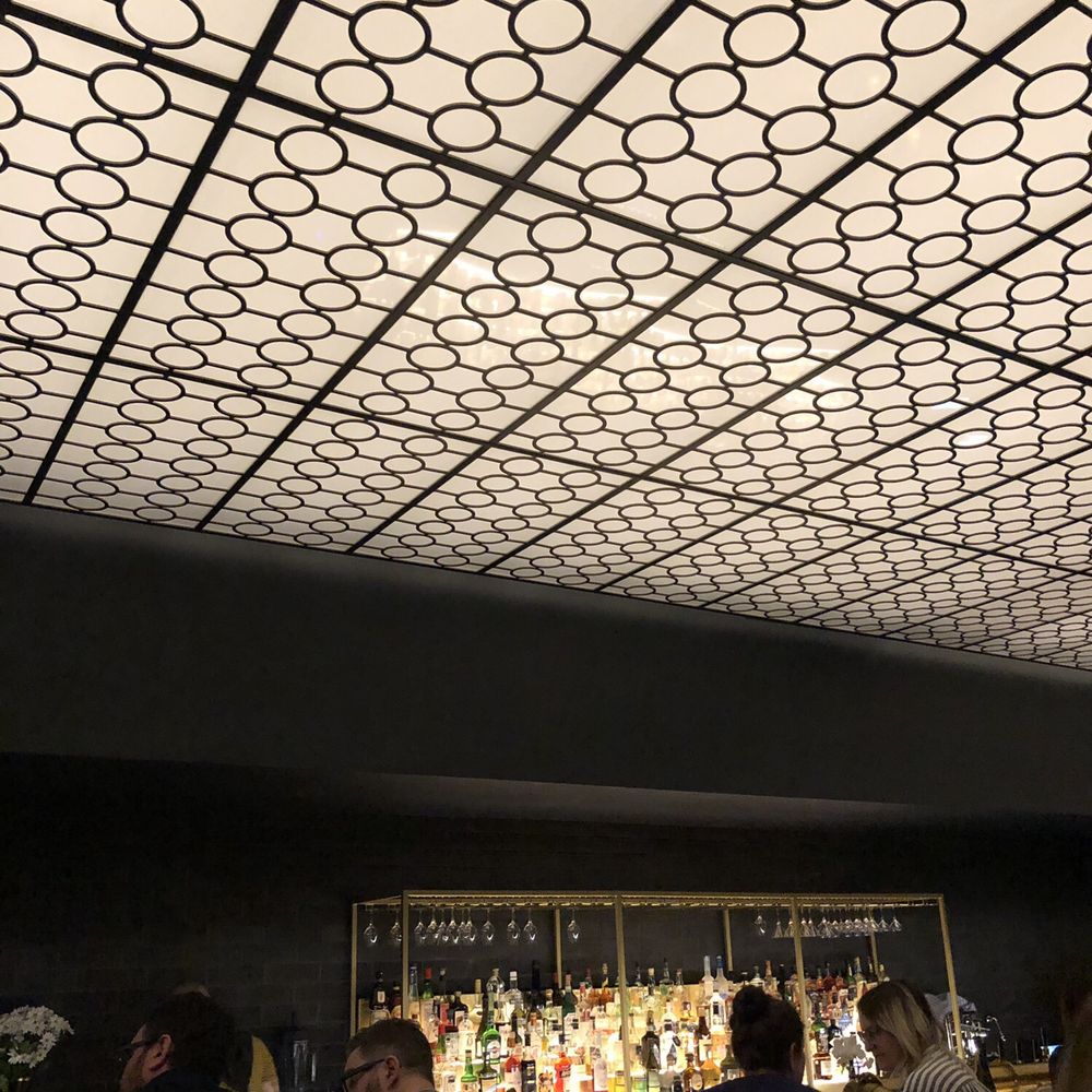 Bar St-Denis - Bars Near Me - Montreal, Quebec