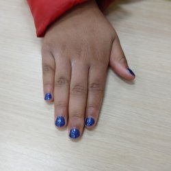 Davi Nails - Sparkling cobalt