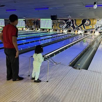 Seminole Lanes Inc - They have stuff for little kids to bowl - Bowling Near Me - Seminole, Florida Seminole Lanes Inc - They have stuff for little kids to bowl - Bowling Near Me - Seminole, Florida