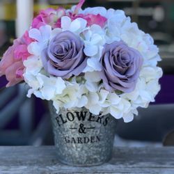Anixis Darling Floral Studio