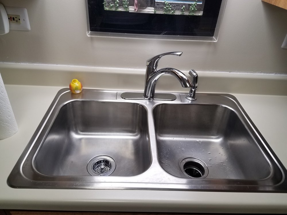 Slide of Pinnacle Construction Group