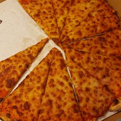 Southpaw's Perfect Pizza and Sports Pub