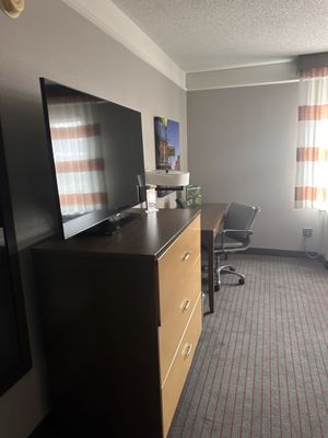 La Quinta Inn & Suites by Wyndham New Orleans Downtown by null
