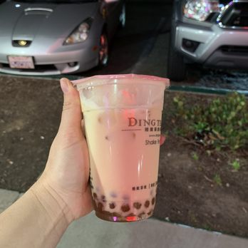 Ding Tea - Jasmine Green Milk Tea w boba - Bubble Tea Near Me - San Diego, California