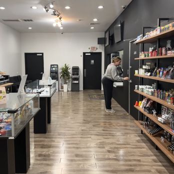 Healthy Herbal Care - Cannabis Dispensaries Near Me - Van Nuys, California Healthy Herbal Care - Cannabis Dispensaries Near Me - Van Nuys, California