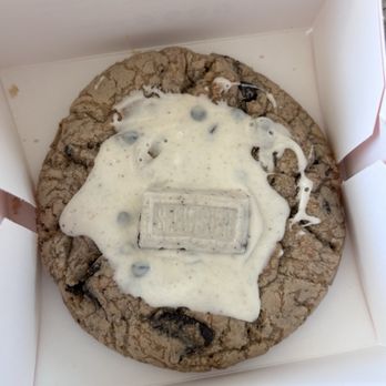 Crumbl - Cerritos - Bakeries Near Me - Cerritos, California Crumbl - Cerritos - Bakeries Near Me - Cerritos, California