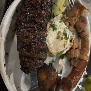 Breeze Cuisine - Steak - Latin American Near Me - Shelton, Connecticut