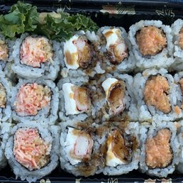 Crispy Spicy Salmon Roll