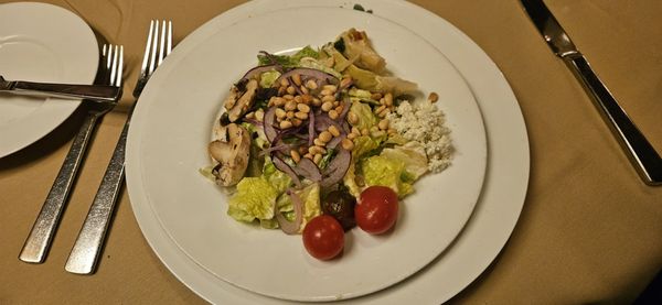 Hugo's Cellar by null