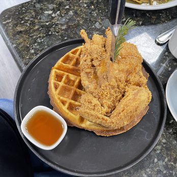 Tata's Cafe - Chicken & Waffles - Breakfast & Brunch Near Me - Hawthorne, California Tata's Cafe - Chicken & Waffles - Breakfast & Brunch Near Me - Hawthorne, California