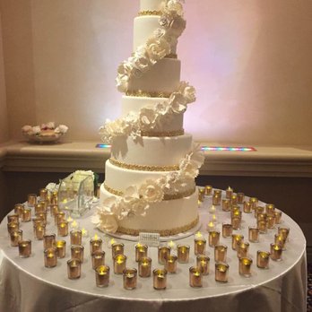 Roobina's Cake - Beautiful and elegant. - Bakeries Near Me - Glendale, California