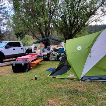 Old Lewiston Bridge Rv - Each tent campsite is level and spacious - Campgrounds Near Me - Lewiston, California