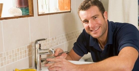 Wischmeyer's Plumbing Plus Logo