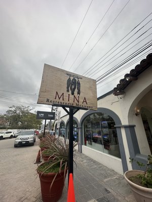 MINA by null