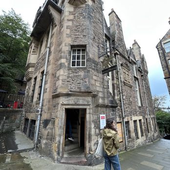The Writers' Museum - Museums Near Me - Edinburgh, EDH The Writers' Museum - Museums Near Me - Edinburgh, EDH
