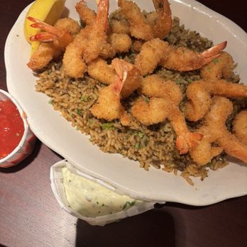 Pappadeaux Seafood Kitchen - Lunch portion fried shrimp w/ dirty rice - Seafood Near Me - Pharr, Texas