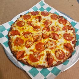 Pepperoni on a Gluten Free Crust Pepperoni on a Gluten Free Crust