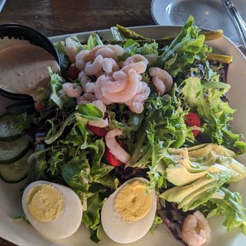 Callen's Restaurant - Shrimp Louis Salad - New American Near Me - Coupeville, Washington Callen's Restaurant - Shrimp Louis Salad - New American Near Me - Coupeville, Washington
