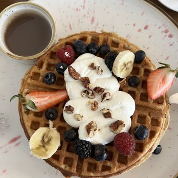Lezzet Brunch - Double stack of GF waffle with berries and banana slices and side of syrup - Turkish Near Me - Auburn, Washington
