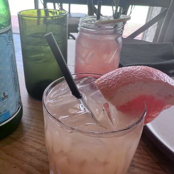 Yardbird Table & Bar - Southern Near Me - Miami Beach, Florida