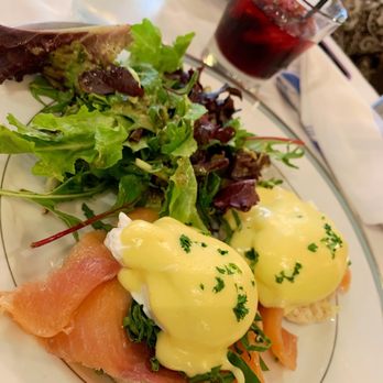 Moi Moi - Eggs benedict - African Near Me - Washington, DC, District of Columbia