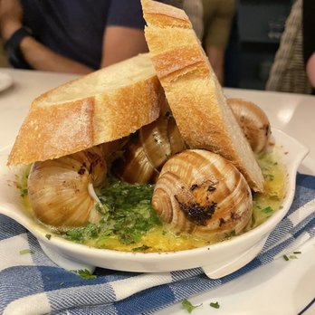 Poulet Bleu - Escargot - French Near Me - Pittsburgh, Pennsylvania