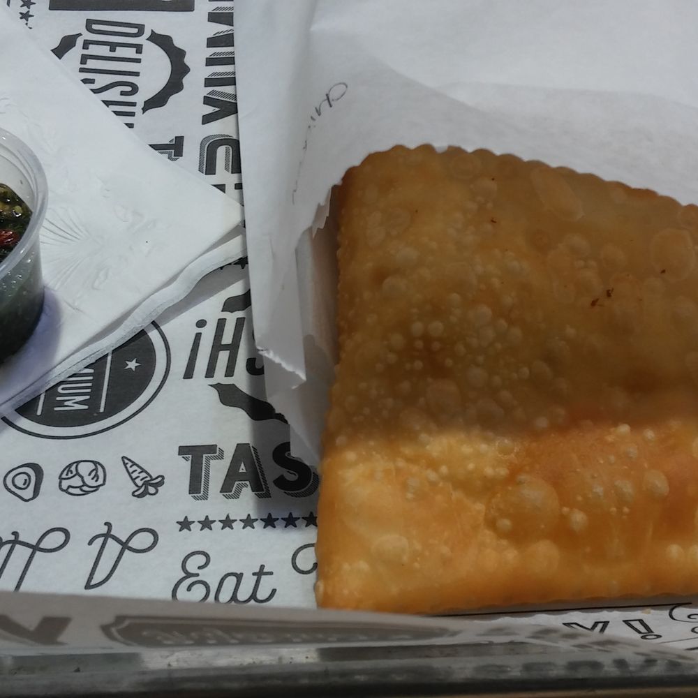 Doctor Kustom - Chicken Pastel ($9) - Brazilian Near Me - Tulsa, Oklahoma