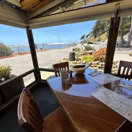 So many great views for dining.