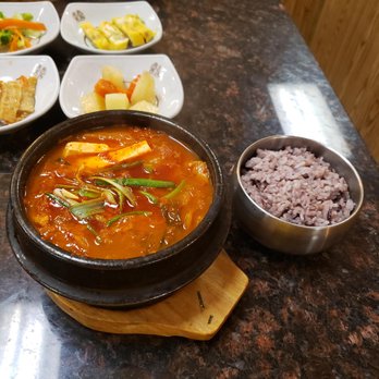 Hwang Dae Gham - Kimchi Jjigae and Rice - Barbeque Near Me - Mundelein, Illinois Hwang Dae Gham - Kimchi Jjigae and Rice - Barbeque Near Me - Mundelein, Illinois
