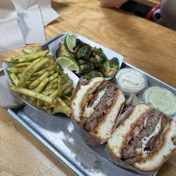 Gott's Roadside - Salad Near Me - Walnut Creek, California