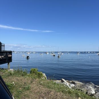 Archer's on the Pier - Bay outside - Seafood Near Me - Rockland, Maine