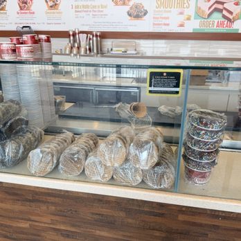 Cold Stone Creamery - Ice Cream & Frozen Yogurt Near Me - Richmond, Virginia Cold Stone Creamery - Ice Cream & Frozen Yogurt Near Me - Richmond, Virginia