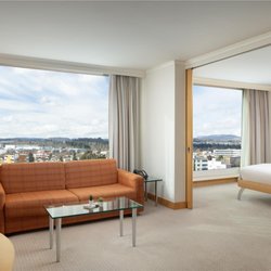 Hilton Zurich Airport - Guest room